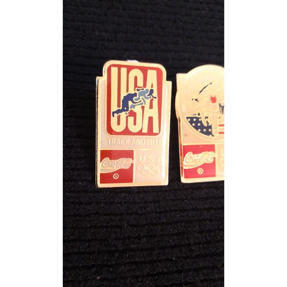 2 USA Olympic 1992 BARCELONA Coca-Cola Coke Lapel Hat Pins - Picture 3 of 8